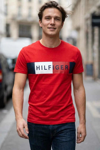 T-shirt bawełniany Hilfiger - Czerwony