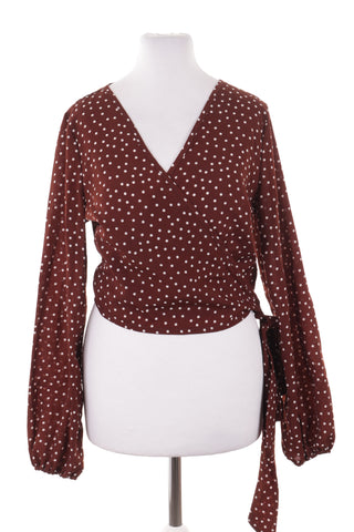 Gepunktete Bluse