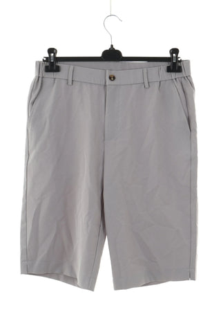 Graue Shorts