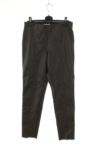 Braune Hose aus Kunstleder
