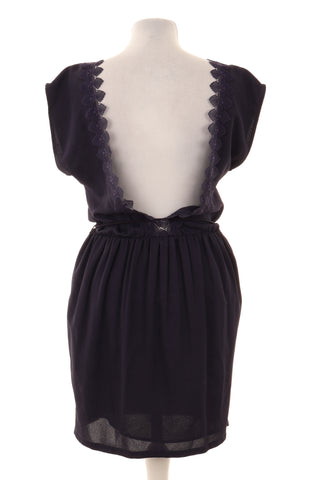 Violettes Kleid