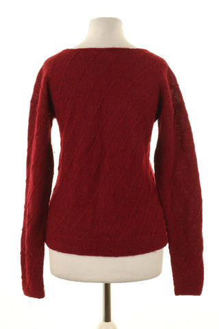 Bordeauxroter Pullover