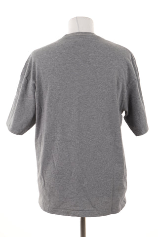 Graues T-Shirt