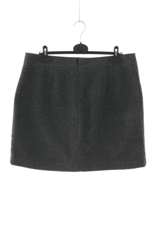 Grauer Rock 50% Wolle