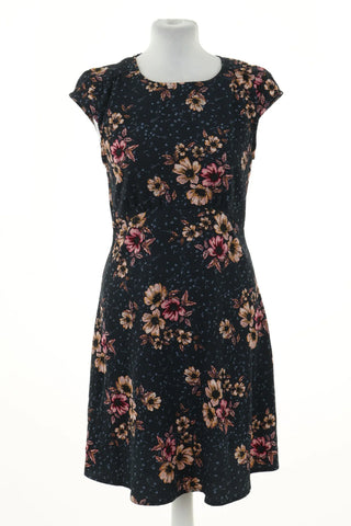 Kleid mit Blumenmuster