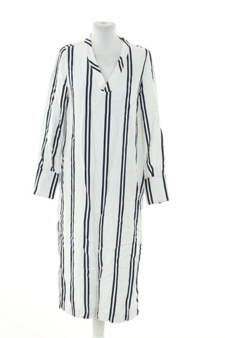 Kleid Streifen