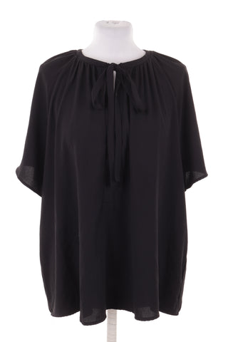 Schwarze Bluse