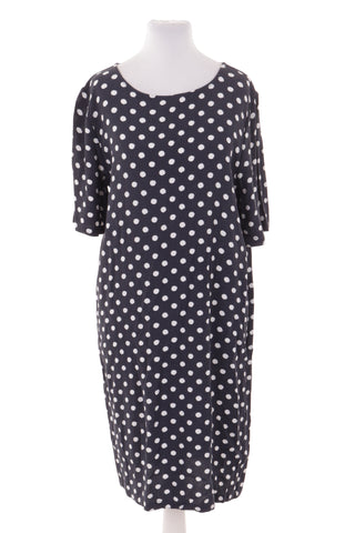 Punktkleid