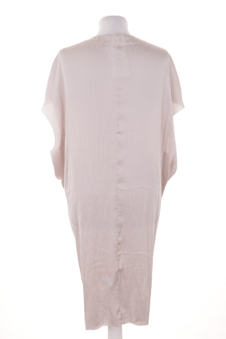 Beiges Kleid