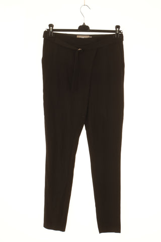 Schwarze Hose