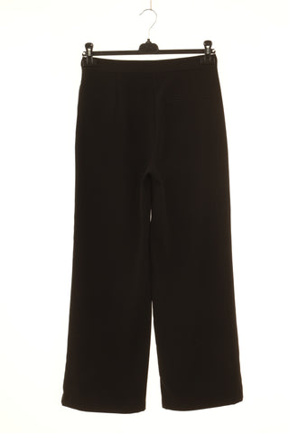 Schwarze Hose