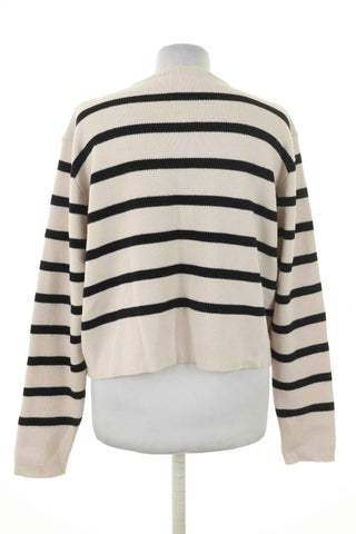 Pullover mit Streifen