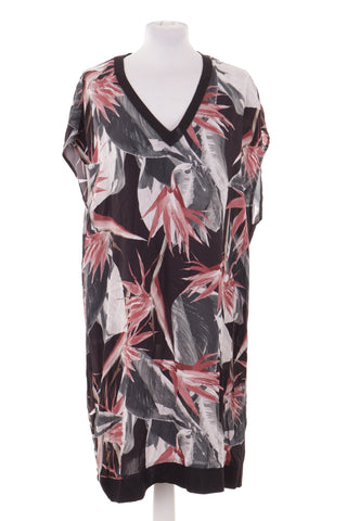 Kleid mit Blumenmuster