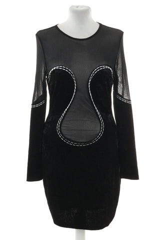 Schwarzes Kleid