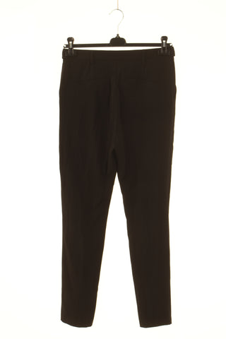 Schwarze Hose