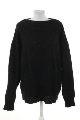Schwarzer Pullover