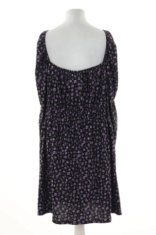 Kleid mit Blumenmuster