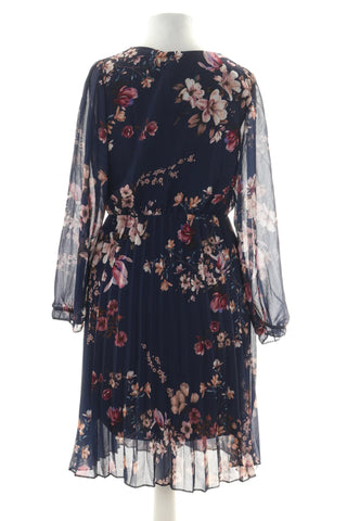 Kleid mit Blumenmuster