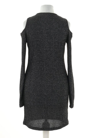 Glänzendes Kleid