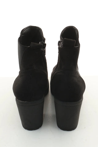 Schwarze Stiefel
