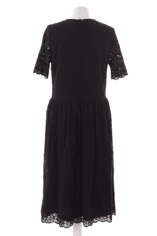 Spitzenkleid
