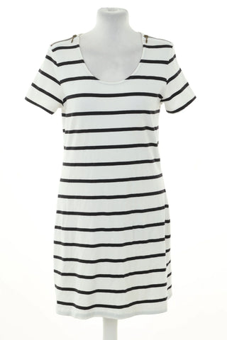 Kleid mit Streifen