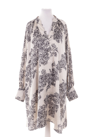 Blumenkleid