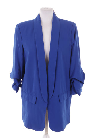 Kornblumenblaue Jacke