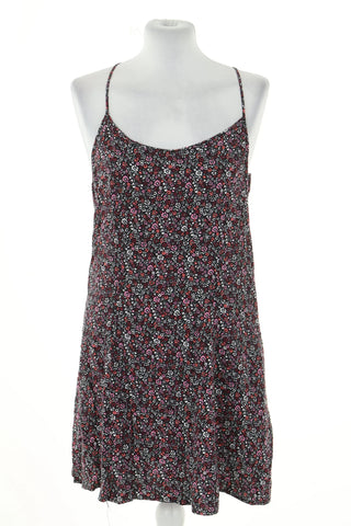 Schwarzes Kleid mit Blumen