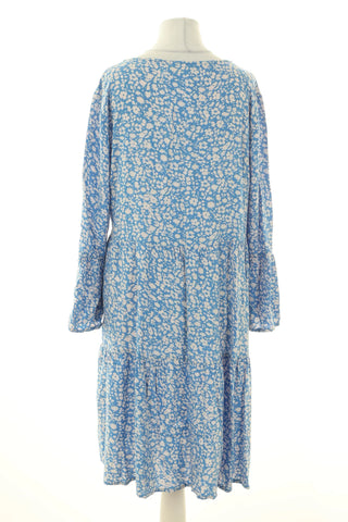 Kleid mit Blumenmuster