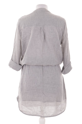 Graues Kleid