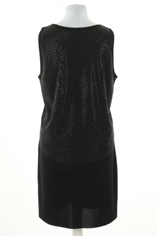 Schwarzes Kleid