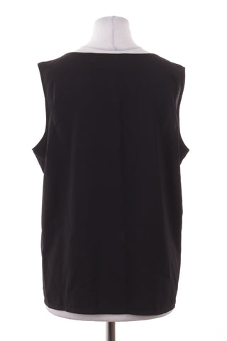 Schwarzes Top