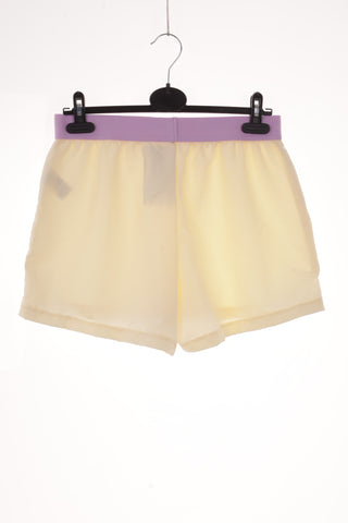Gelbe Shorts