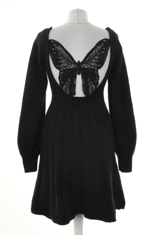 Schwarzes Kleid