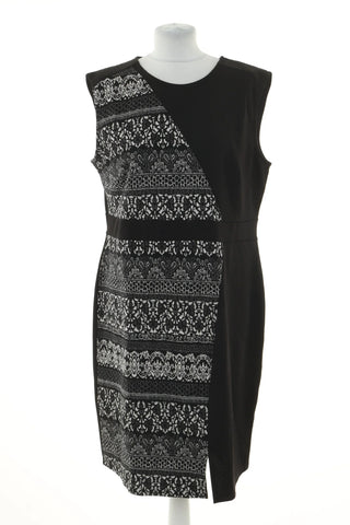 Kleid mit Muster