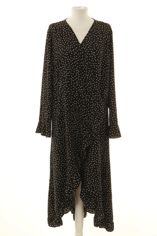 Kleid mit Punkten