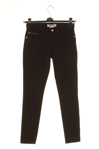 Schwarze Hose