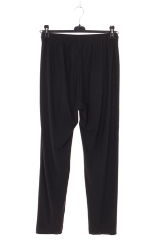 Schwarze Hosen