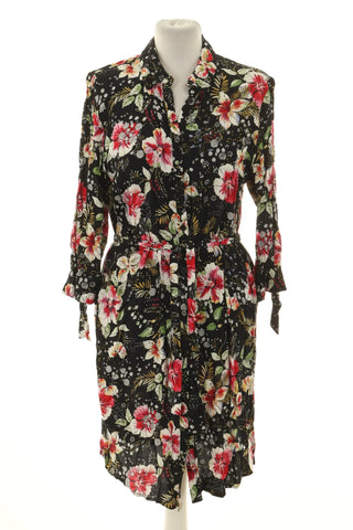 Kleid mit Blumenmuster