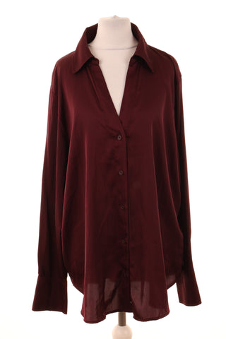 Bordeauxrote Bluse