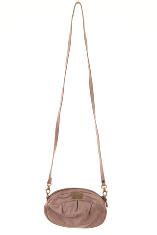 Lila Ledertasche