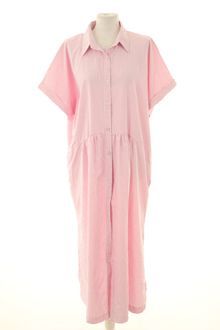 Kleid mit Streifen
