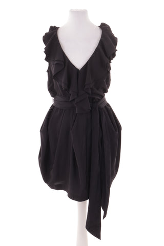 Schwarzes Kleid