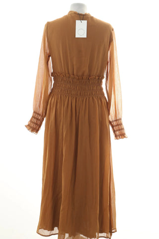 Senfgelbes Kleid
