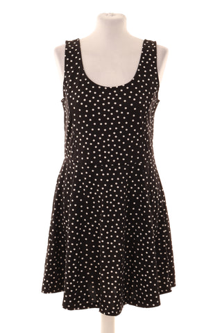 Kleid mit Punkten