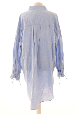 Blaues Kleid