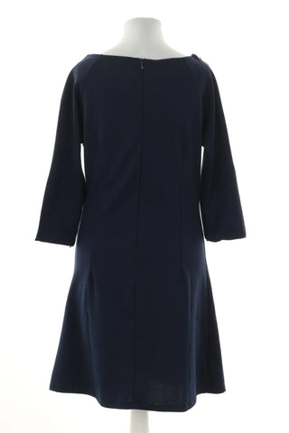 Dunkelblaues Kleid