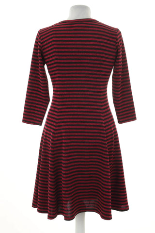 Kleid mit Streifen