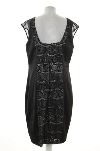 Kleid mit Muster